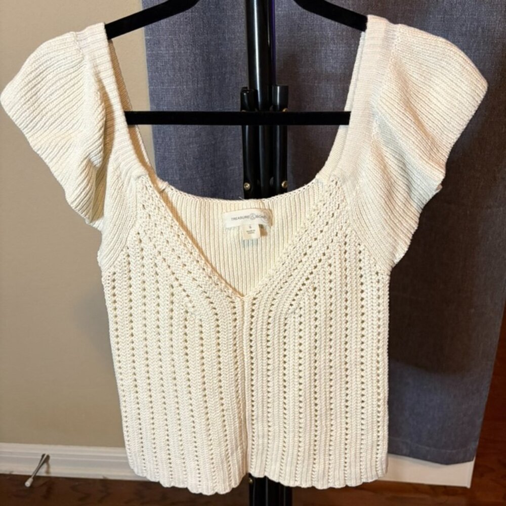 Treasure & Bond Cream V-Neck Sweater